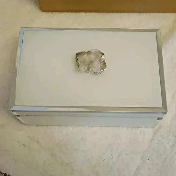 Jewelry Box  - Picture 2 of 7